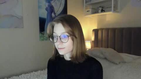 Sofia online show from 09-10-25, 01:33