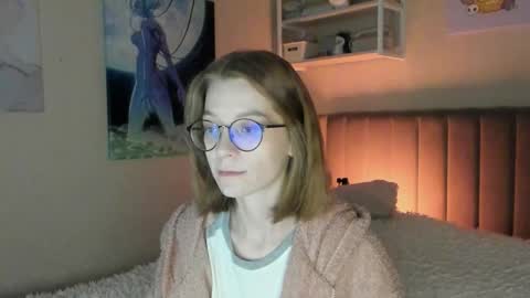 Sofia online show from 09-15-25, 09:09