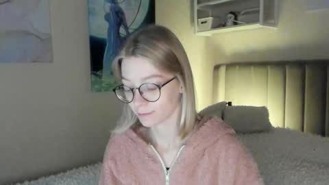 Sofia online show from 09-24-25, 12:41