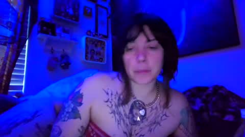 lunarqueen420 online show from 07-01-26, 09:14