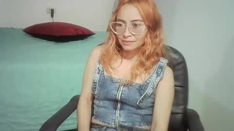 Snapshot of lunarush chatting on 01-13-26, 09:42 lunarush online show from 01-13-26, 09:42