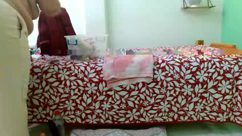 Snapshot of lunasexgirl69 chatting on 05-17-26, 12:52 luna online show from 05-17-26, 12:52