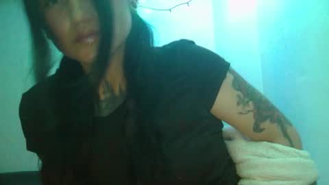 Luna online show from 03-01-25, 08:53