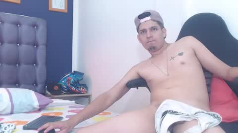 lunatico_x online show from 10-30-25, 10:49