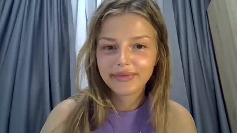 Snapshot of lunav7 chatting on 09-18-25, 06:43 Luna online show from 09-18-25, 06:43
