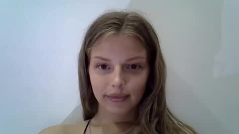 Snapshot of lunav7 chatting on 09-23-25, 06:11 Luna online show from 09-23-25, 06:11