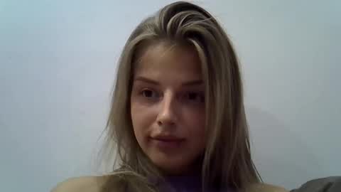 Snapshot of lunav7 chatting on 09-27-25, 08:36 Luna online show from 09-27-25, 08:36