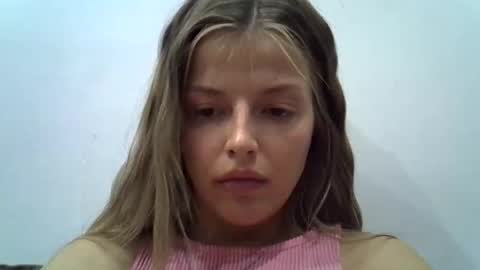 Snapshot of lunav7 chatting on 10-08-25, 06:05 Luna online show from 10-08-25, 06:05