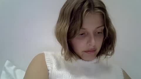 Snapshot of lunav7 chatting on 10-12-25, 07:13 Luna online show from 10-12-25, 07:13