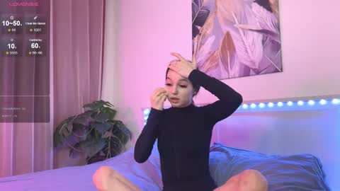 Snapshot of lunavine chatting on 12-20-25, 10:55 Veronica online show from 12-20-25, 10:55