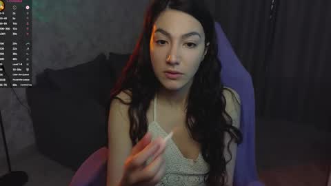 lunavirelle online show from 04-19-26, 09:30