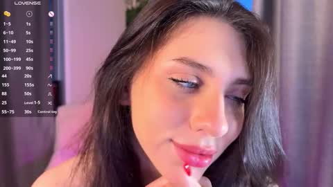 Luna online show from 03-08-26, 03:54