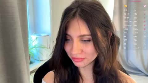 Luna online show from 04-22-26, 05:43