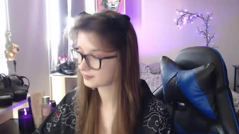 Snapshot of lunaxcherry chatting on 05-10-26, 11:04 LunaXcherry online show from 05-10-26, 11:04