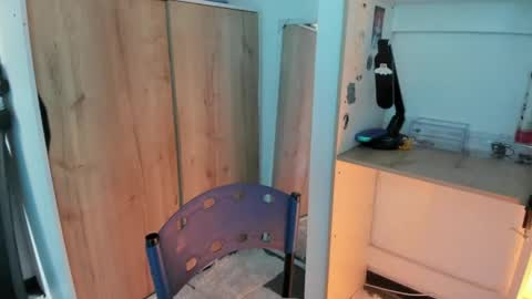 lunivyra online show from 04-21-26, 05:50