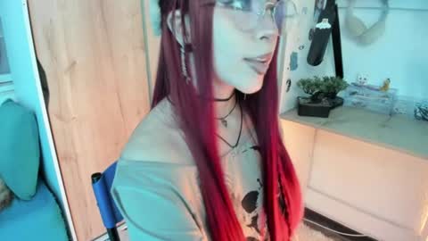 Snapshot of lunivyra chatting on 06-23-26, 04:38 lunivyra online show from 06-23-26, 04:38
