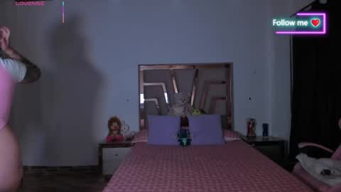 LUNA ROSE online show from 04-14-26, 03:01