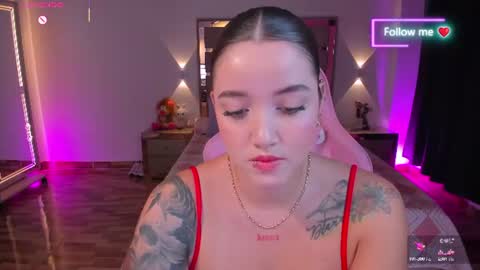 LUNA ROSE online show from 06-25-26, 05:12