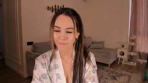 Snapshot of lunnar_jade chatting on 01-13-26, 09:25 Jade online show from 01-13-26, 09:25