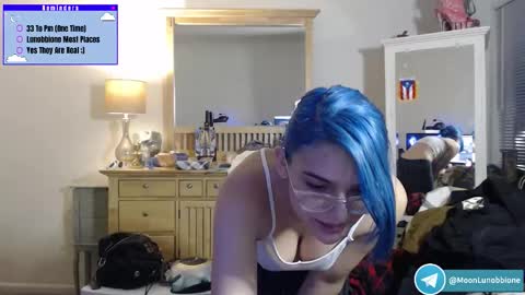 Snapshot of lunobbione chatting on 02-13-26, 11:34 Lunobbione online show from 02-13-26, 11:34