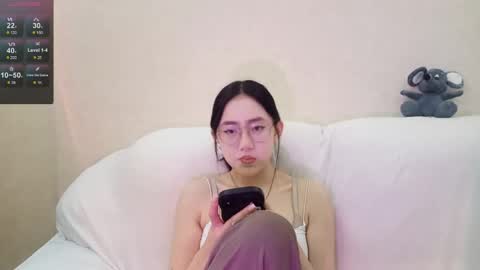 Snapshot of lupefaulker chatting on 06-03-26, 01:03 Roxie online show from 06-03-26, 01:03