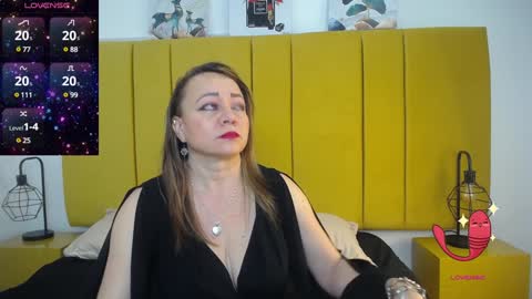 Lupita223 online show from 01-04-25, 12:59