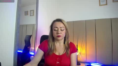 Lupita223 online show from 03-10-25, 12:48