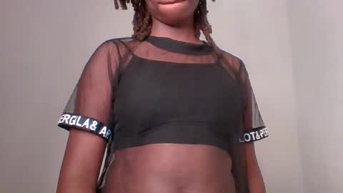 Snapshot of luscious_cuvy chatting on 06-03-26, 03:09 luscious online show from 06-03-26, 03:09