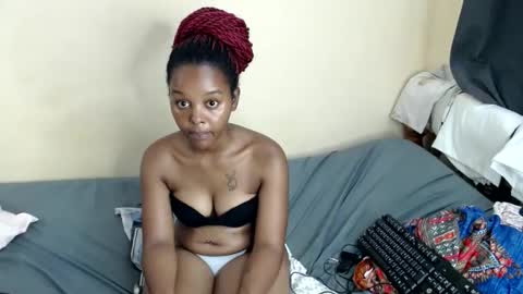 Snapshot of lush_goddess chatting on 04-14-26, 06:47 shan online show from 04-14-26, 06:47