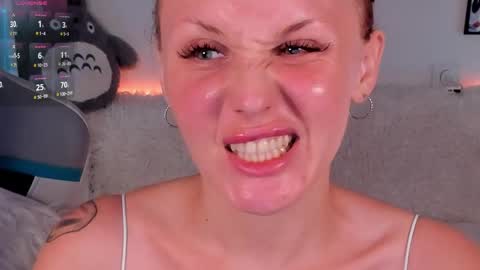 Snapshot of lushcherry chatting on 06-03-26, 07:00 your sweet Liana online show from 06-03-26, 07:00