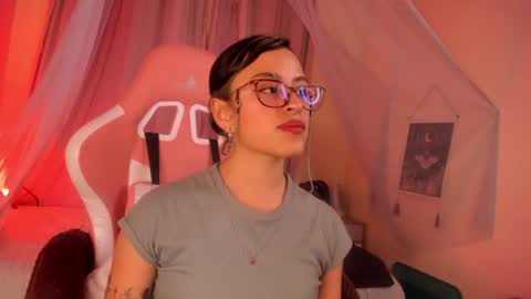 Luci   online show from 06-19-26, 05:12