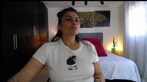 Angela 3 online show from 05-09-26, 06:57