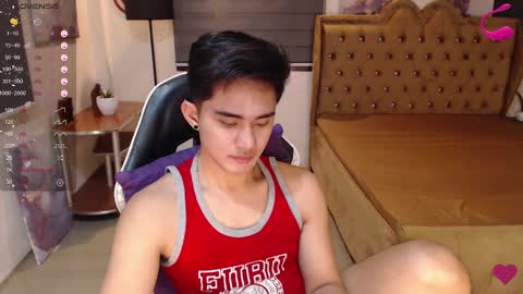 Snapshot of lustdesirex19 chatting on 02-04-25, 02:32 David online show from 02-04-25, 02:32