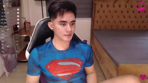 Snapshot of lustdesirex19 chatting on 02-16-25, 05:04 David online show from 02-16-25, 05:04