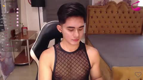 Snapshot of lustdesirex19 chatting on 02-21-25, 05:02 David online show from 02-21-25, 05:02