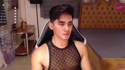 Snapshot of lustdesirex19 chatting on 02-25-25, 08:14 David online show from 02-25-25, 08:14