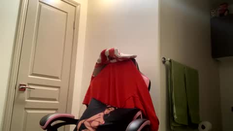 LOLA online show from 12-12-24, 04:37