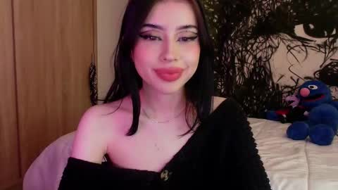 Snapshot of lustful_aprilx chatting on 03-09-25, 10:41 Valerie  April   online show from 03-09-25, 10:41