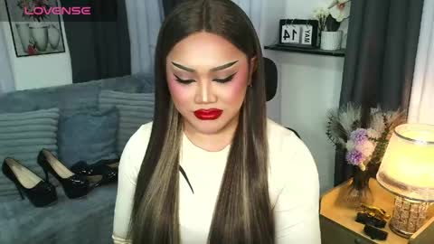 Snapshot of lustful_sasha chatting on 05-14-26, 08:48 Sasha online show from 05-14-26, 08:48