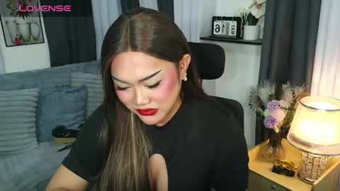 Snapshot of lustful_sasha chatting on 05-16-26, 07:34 Sasha online show from 05-16-26, 07:34