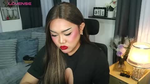 Snapshot of lustful_sasha chatting on 05-16-26, 07:45 Sasha online show from 05-16-26, 07:45