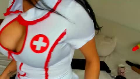 Snapshot of lustfulbeauty01 chatting on 10-12-25, 12:15 Alexxa online show from 10-12-25, 12:15