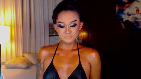 Snapshot of lustfulltrans chatting on 05-06-26, 03:06 AdriannaFowks online show from 05-06-26, 03:06