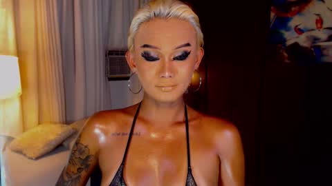 Snapshot of lustfulltrans chatting on 06-05-26, 04:13 AdriannaFowks online show from 06-05-26, 04:13