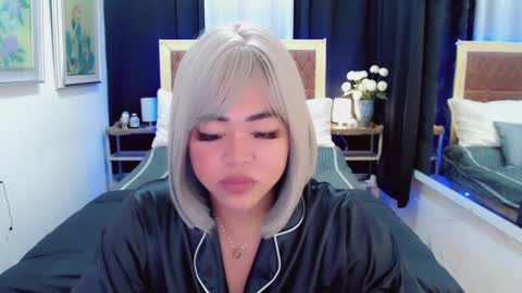 Trina online show from 01-08-25, 01:52