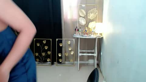 Snapshot of lustfuloffendertrina chatting on 05-04-26, 02:18 Trina online show from 05-04-26, 02:18