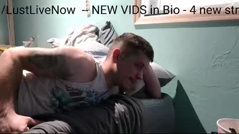 Snapshot of lustlivenow chatting on 11-09-25, 11:03 GUY --- GIRL online show from 11-09-25, 11:03