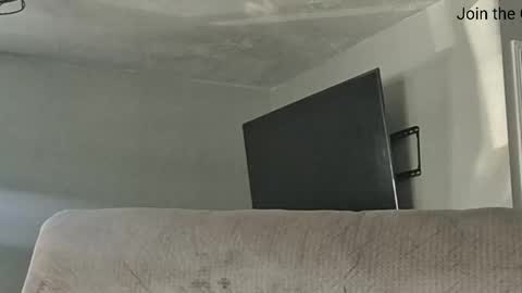 Snapshot of lustlivenow chatting on 02-19-26, 09:44 GUY --- GIRL online show from 02-19-26, 09:44