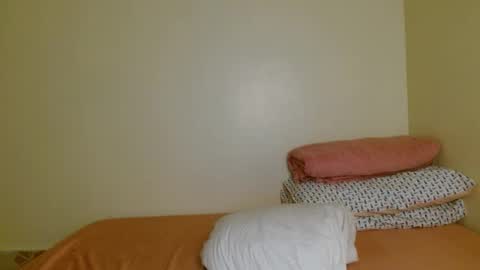 lustrous-choco online show from 03-01-26, 01:40