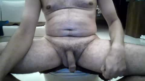 lustyhunk95 online show from 07-31-26, 05:56